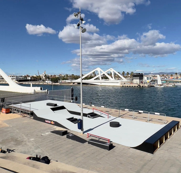 SB SKATEPARK X REDBULL en el VESO
